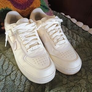 Nike White Low-Top Leather Sneakers